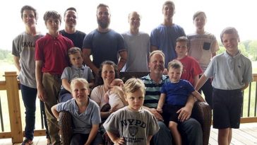 'Happy' Mich. Couple Welcomes First Daughter After 14 Sons: 'beyond Excited.'