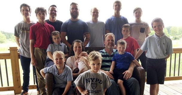 'Happy' Mich. Couple Welcomes First Daughter After 14 Sons: 'beyond Excited.'