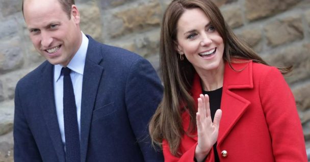 In A Recent Royal Portrait, Kate Middleton & Prince William Engaged In Some Subtle PDA