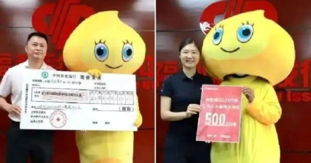 Chinese Lottery Winner Dresses Up In Costume To Keep His $30 Million Prize Hidden From His Family