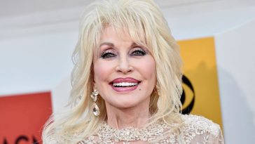 Dolly Parton Has Announced That She Will Stop Touring & Spend More Time At Home With Her Hubby