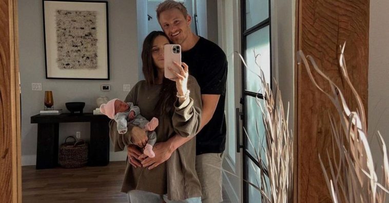 Vikings Star Alexander Ludwig & Wife Lauren Welcome Daughter Leni James 4 Weeks Early